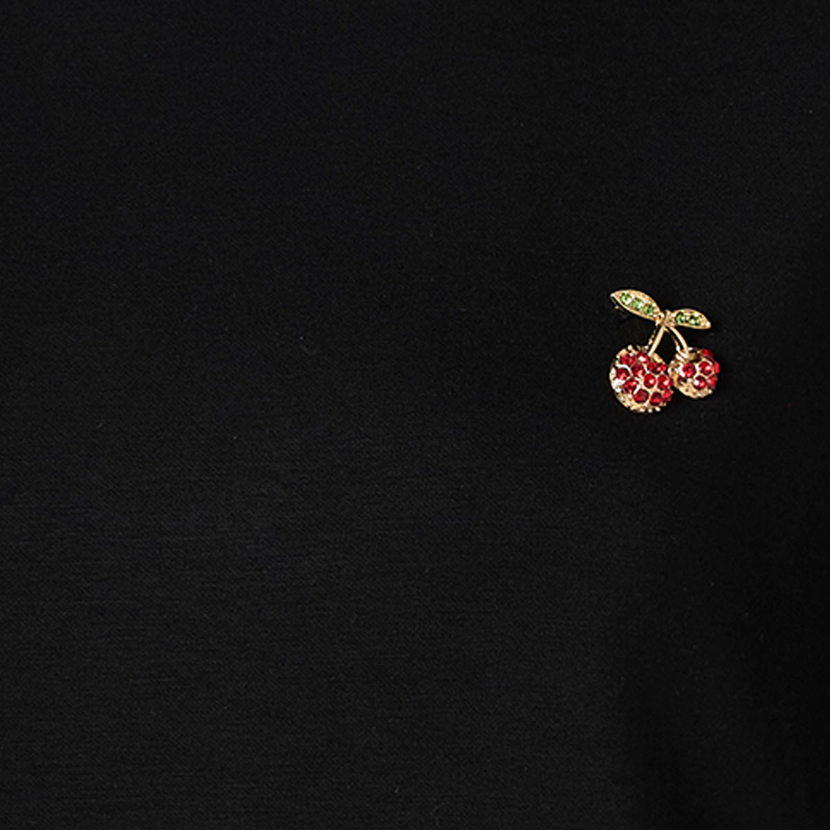 Splash Youth T-shirt with Brooch Applique-women-clothing-tshirts-image-2