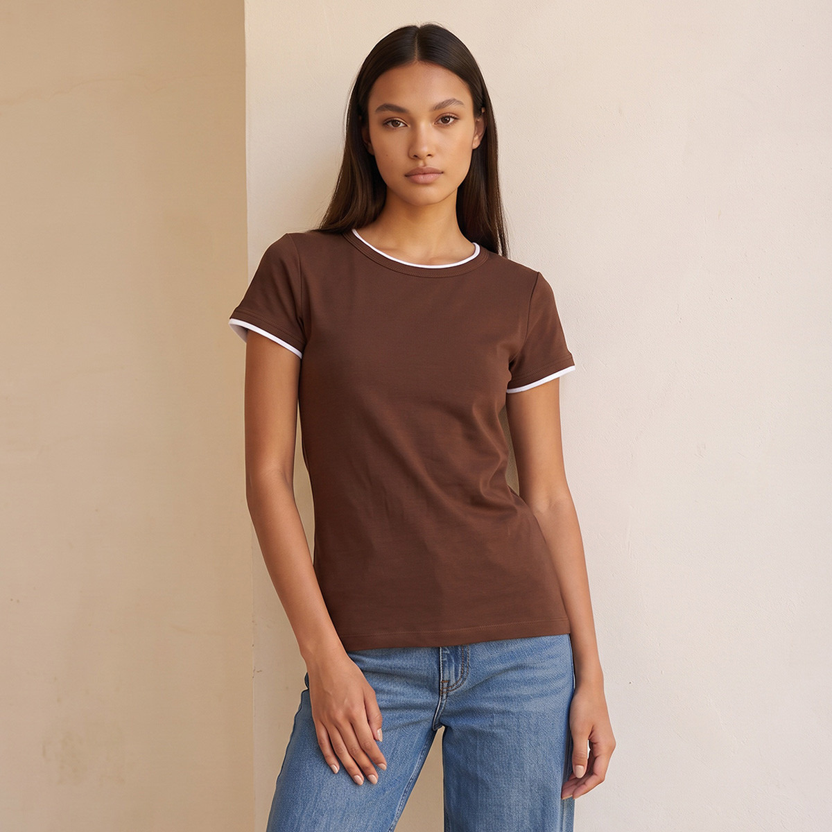 تيشيرت بقصة سليم وحواف متباينة من سبلاش يوث-women-clothing-tshirts-image-6
