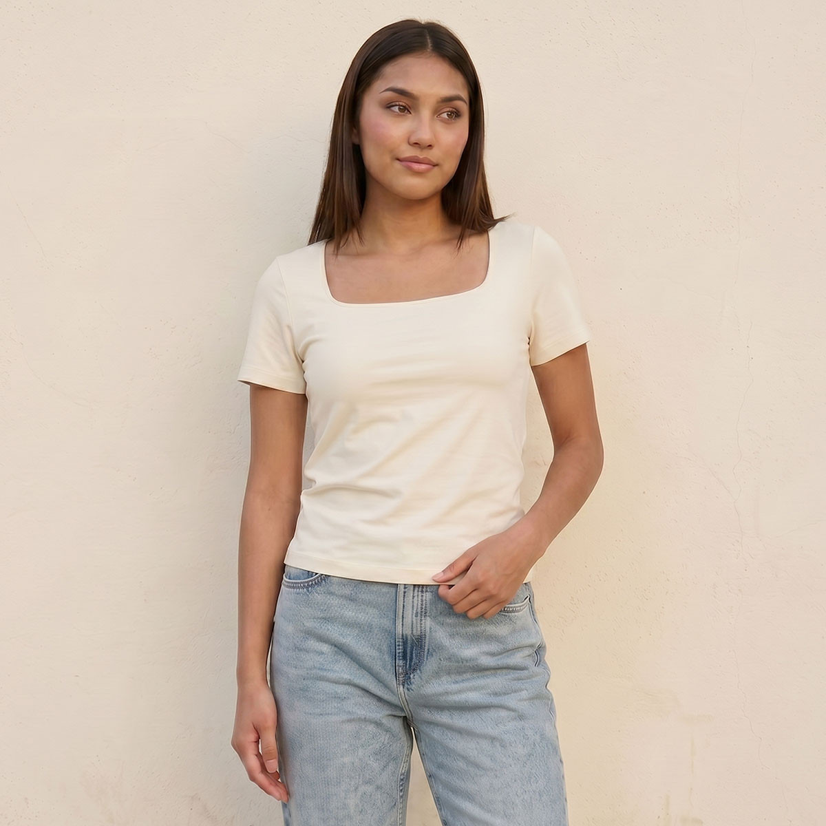 Splash Youth Seamless Fitted T-shirt with Square Neck-women-clothing-tshirts-image-1