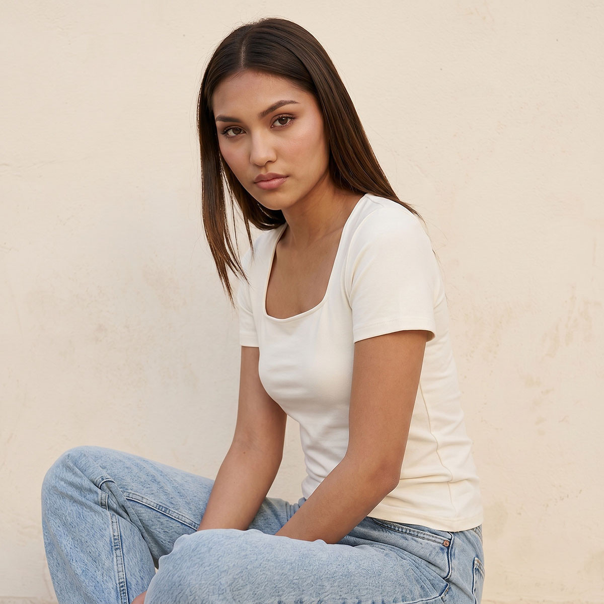 Splash Youth Seamless Fitted T-shirt with Square Neck-women-clothing-tshirts-image-5