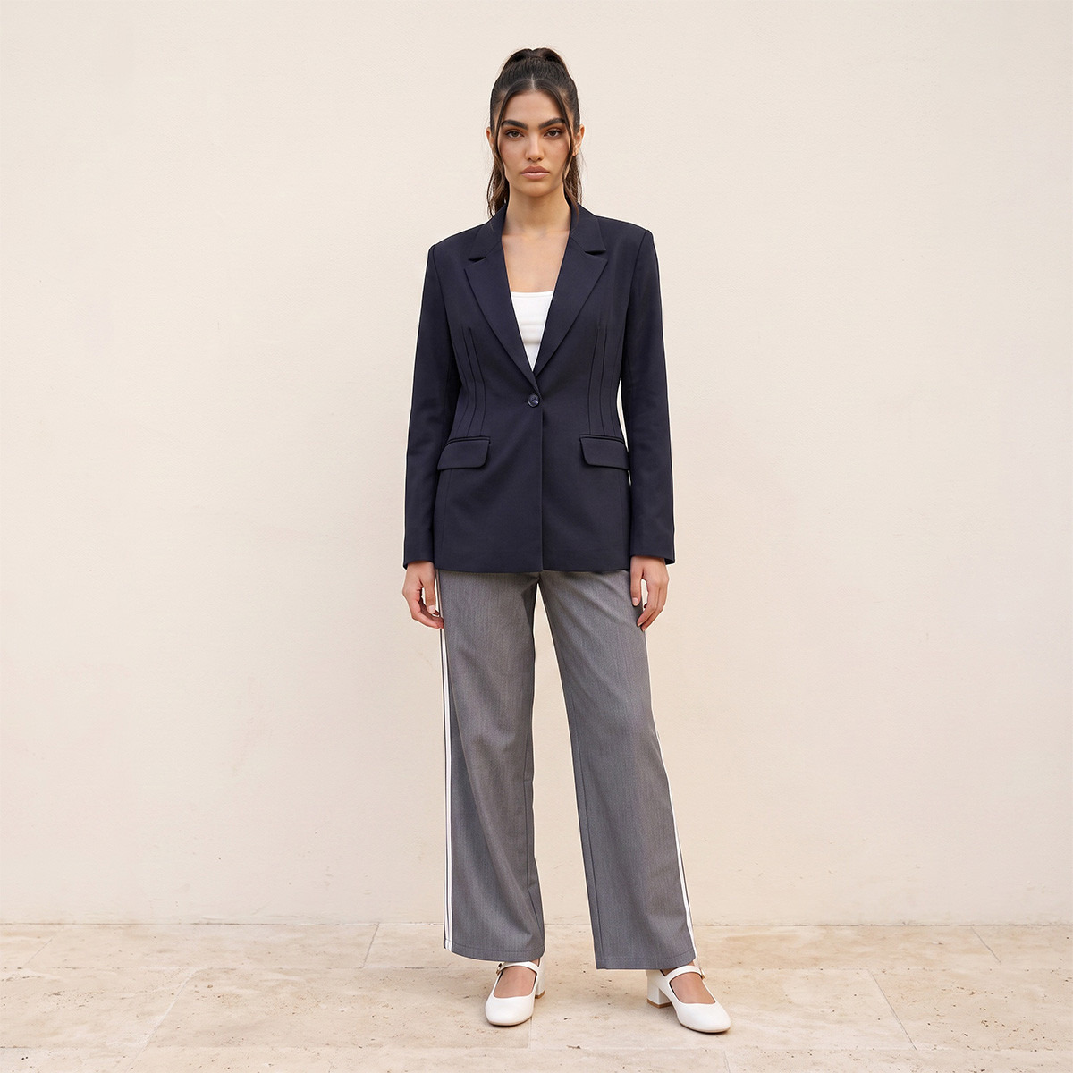 بليزر بقصة عادية وياقة مطوية من سبلاش يوث-women-clothing-coatsandjackets-blazers-image-3