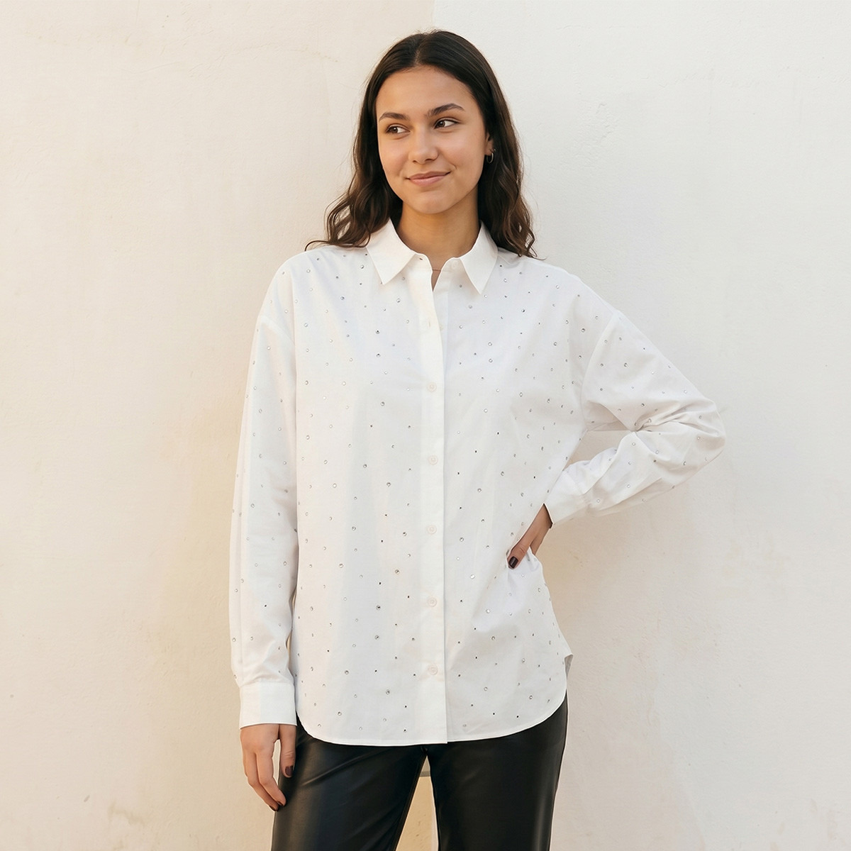 قميص قطن فضفاض مزين من سبلاش يوث-women-clothing-shirtsandblouses-shirts-image-2