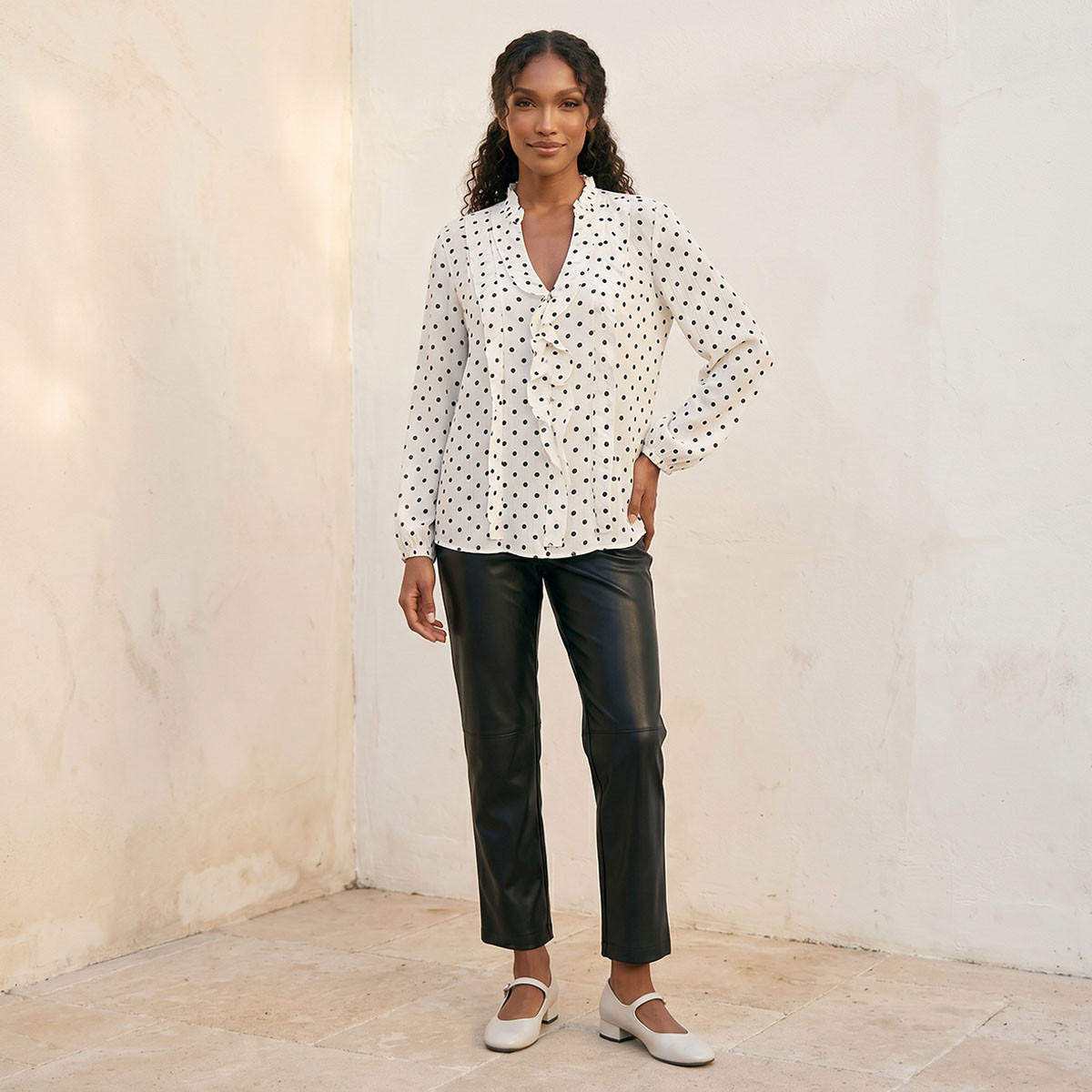 بلوزة بطبعات منقّطة من سبلاش يوث-women-clothing-shirtsandblouses-blouses-image-7