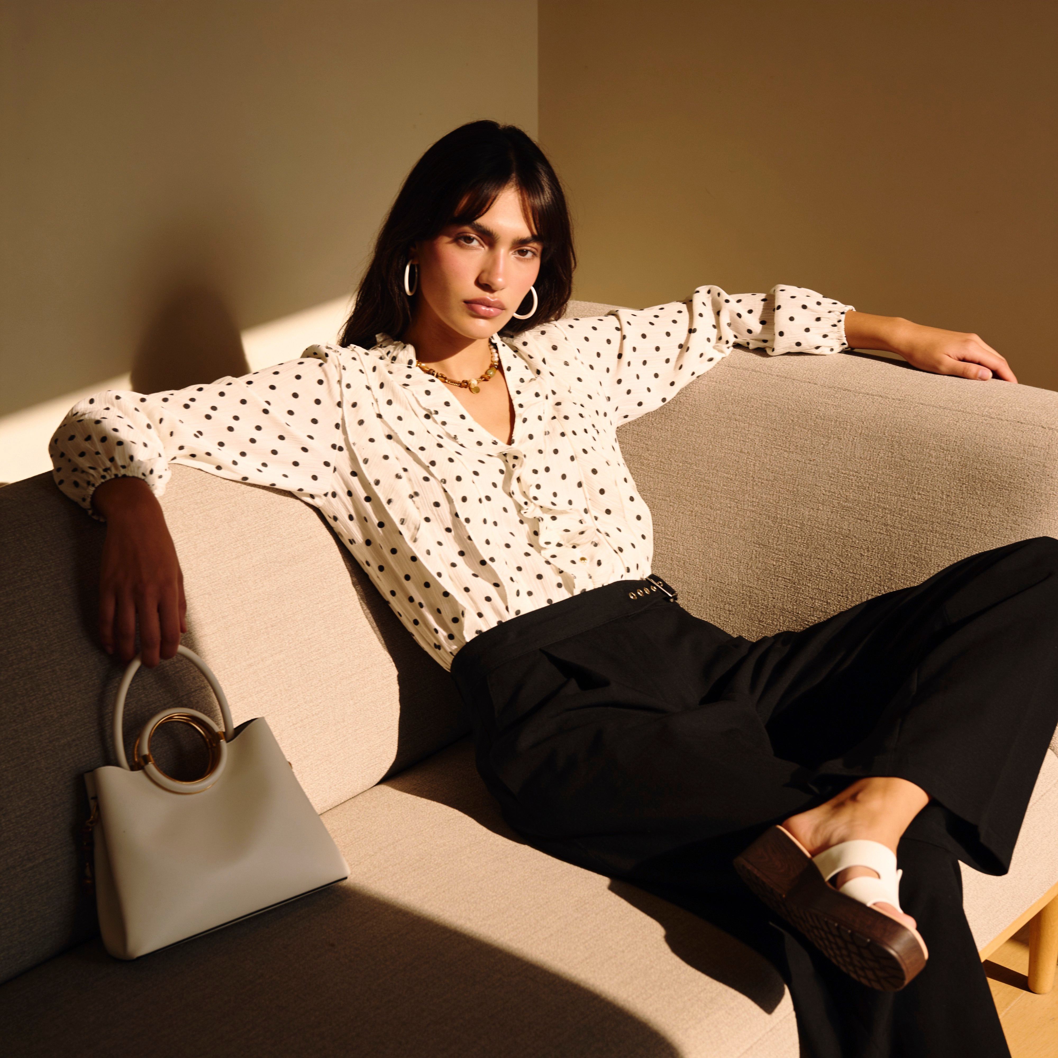 بلوزة بطبعات منقّطة من سبلاش يوث-women-clothing-shirtsandblouses-blouses-image-1