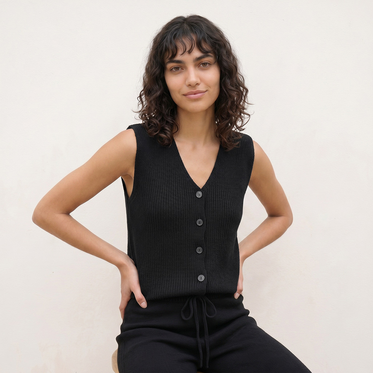 Splash Youth Ribbed V-neck Sleeveless Cardigan-women-winterwear-cardigansandjumpers-cardigans-image-6