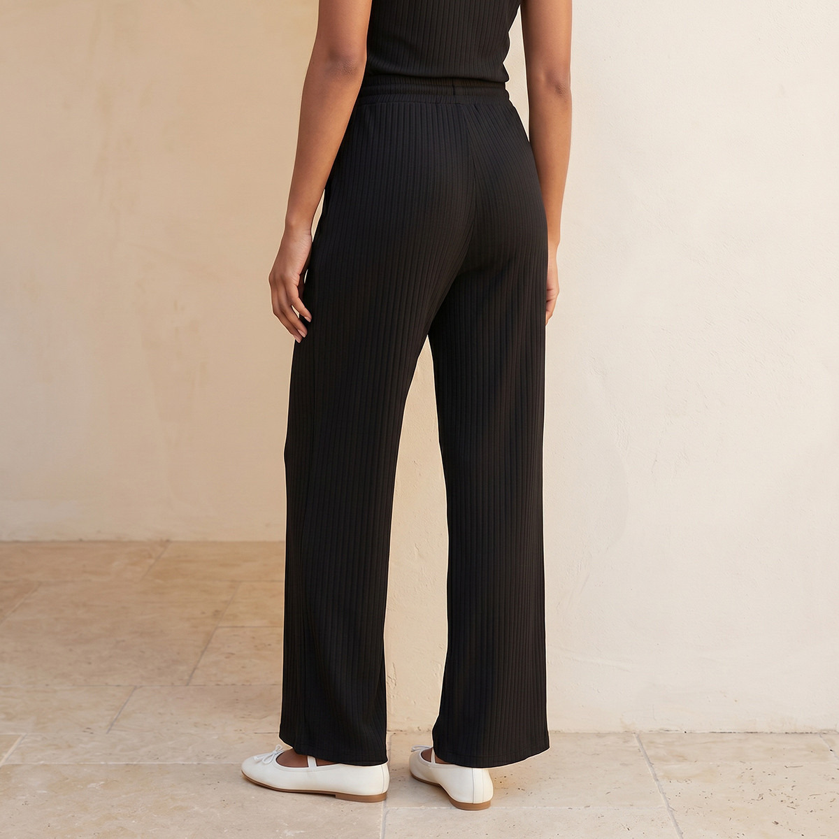 بنطلون مضلّع بقصّة مستقيمة وخصر برباط من سبلاش يوث-women-clothing-bottoms-joggers-image-4