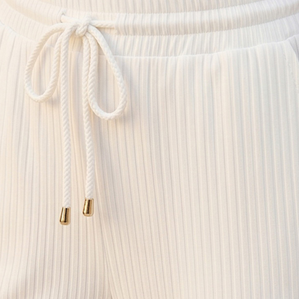 بنطلون مضلّع بقصّة مستقيمة وخصر برباط من سبلاش يوث-women-clothing-bottoms-joggers-image-2