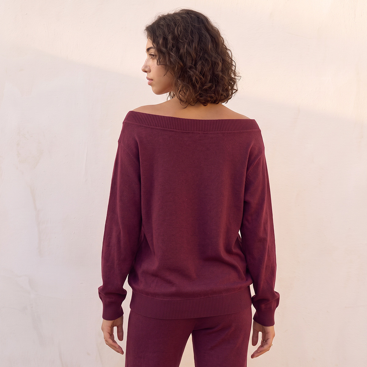 بلوزة بأكمام طويلة وياقة قارب من سبلاش يوث-women-clothing-shirtsandblouses-blouses-image-3