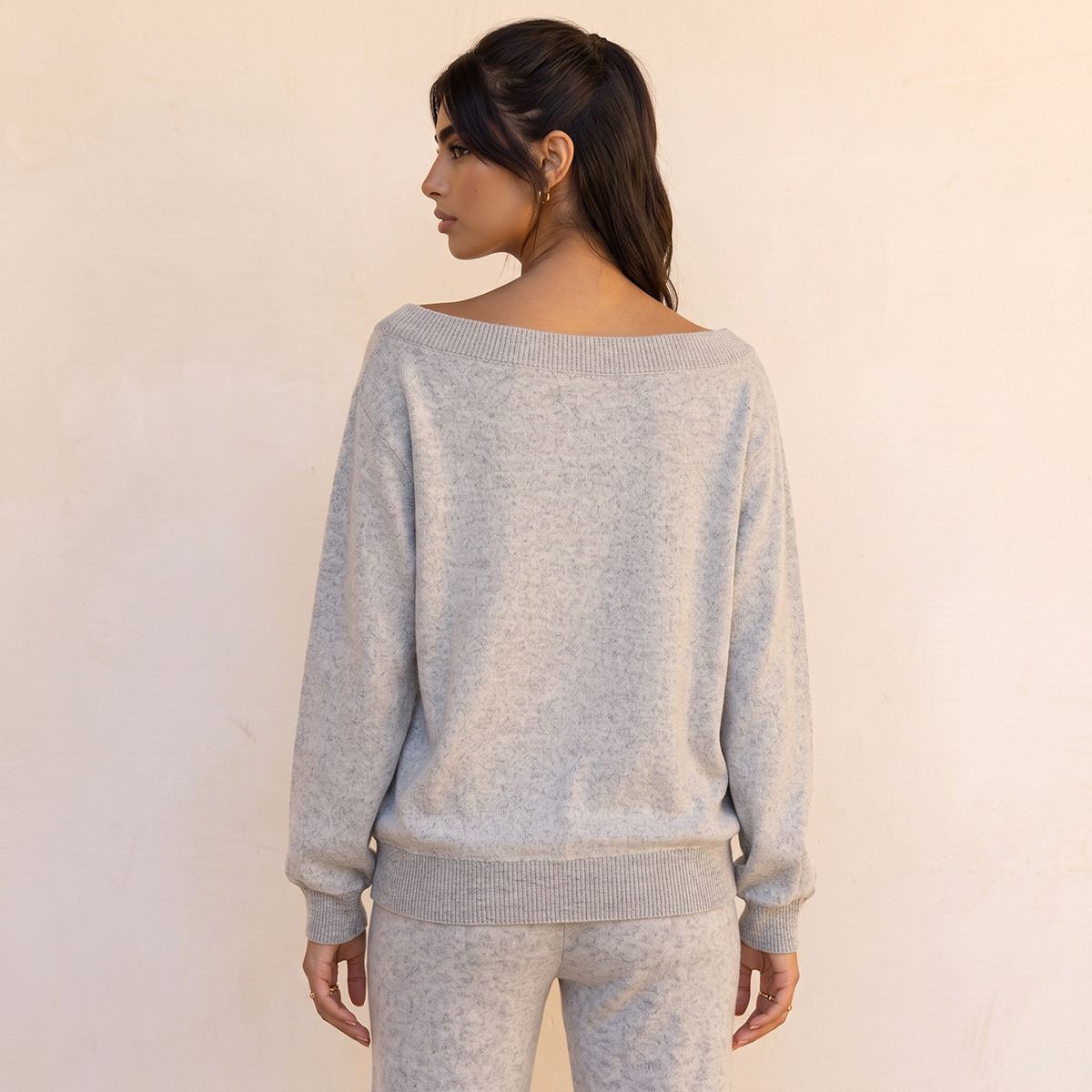 بلوزة بأكمام طويلة وياقة قارب من سبلاش يوث-women-clothing-shirtsandblouses-blouses-image-3