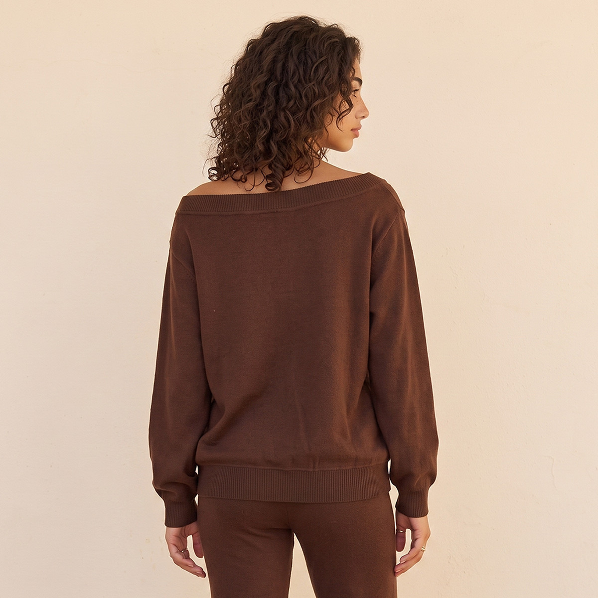 بلوزة بأكمام طويلة وياقة قارب من سبلاش يوث-women-clothing-shirtsandblouses-blouses-image-3