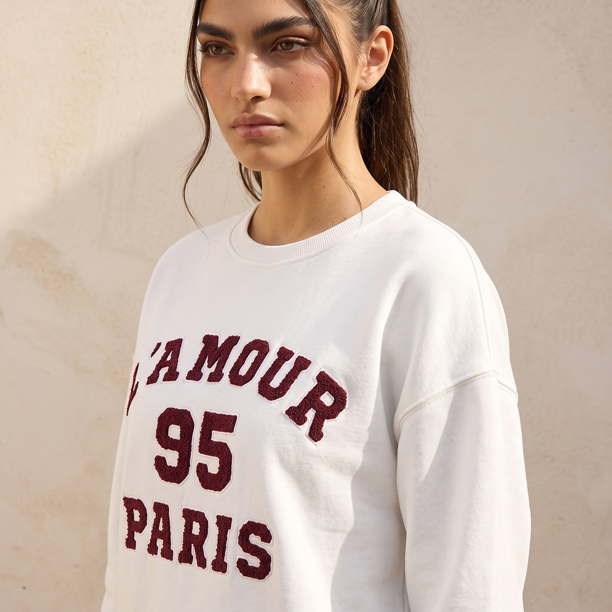 سويت شيرت بتطريز من سبلاش يوث-women-clothing-hoodiesandsweatshirts-sweatshirts-image-4