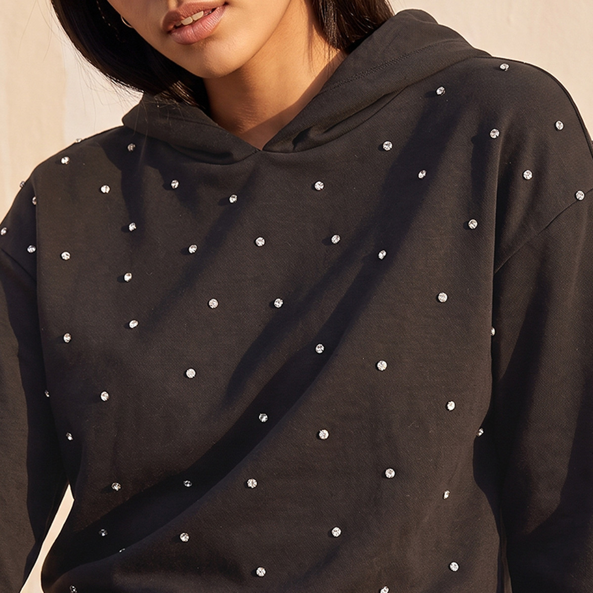 سويت شيرت مزين بغطاء رأس من يوث من سبلاش-women-clothing-hoodiesandsweatshirts-sweatshirts-image-4