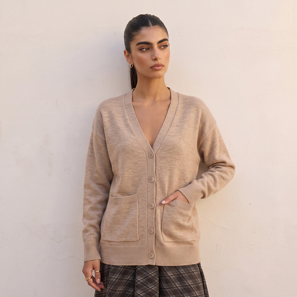 كارديجان فضفاض بجيوب من سبلاش يوث-women-clothing-plussize-cardigansandjumpers-cardigans-image-2