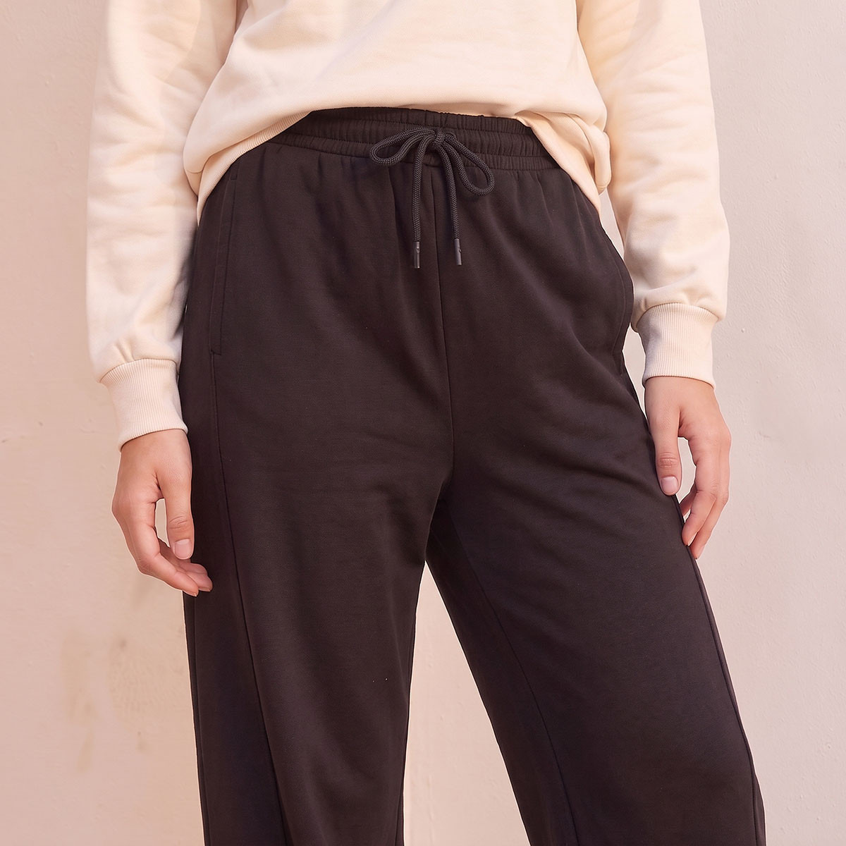 بنطلون رياضي بقصة برميلية من سبلاش يوث-women-clothing-bottoms-joggers-image-4