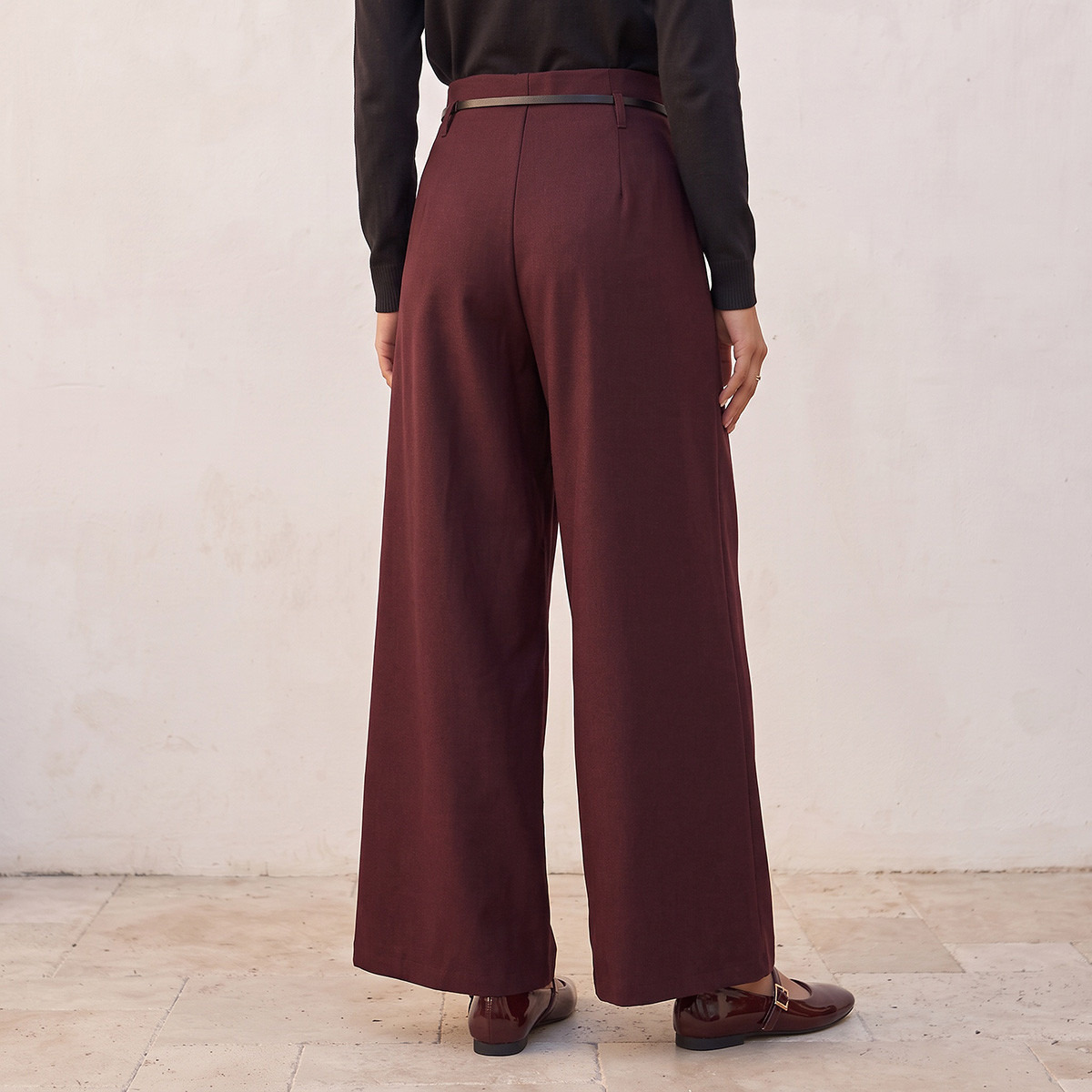 بنطلون واسع الساقين بحزام وكسرات من يوث من سبلاش-women-clothing-trousers-image-3