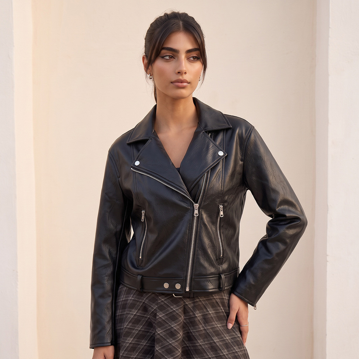 جاكيت بايكر مقاس عادي بجيوب بسحاب من سبلاش يوث-women-winterwear-coatsandjackets-jackets-image-2