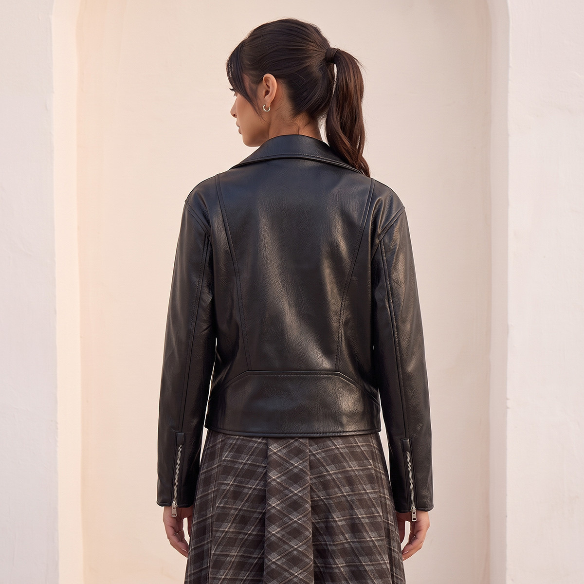 جاكيت بايكر مقاس عادي بجيوب بسحاب من سبلاش يوث-women-winterwear-coatsandjackets-jackets-image-3