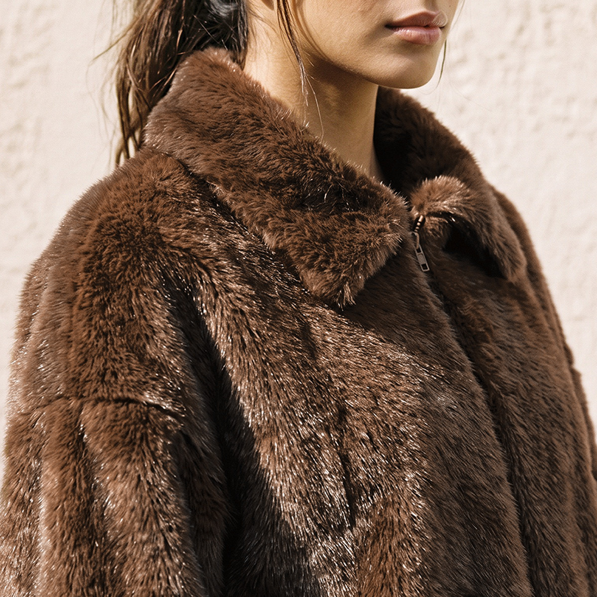 Splash Youth Faux Fur Jacket with Zip Closure-women-winterwear-coatsandjackets-jackets-image-4