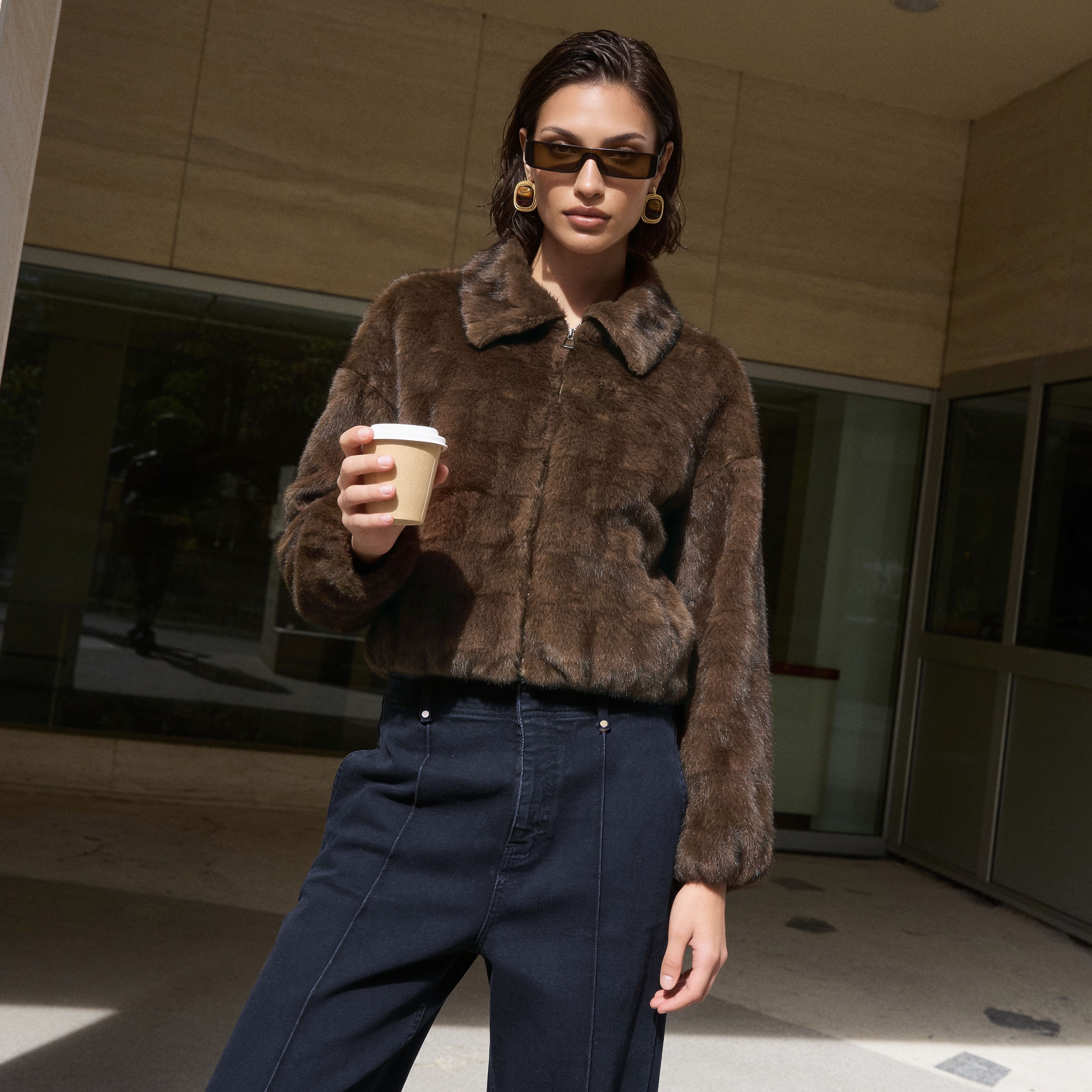 جاكيت فرو صناعي بسحاب إغلاق من سبلاش يوث-women-winterwear-coatsandjackets-jackets-image-1