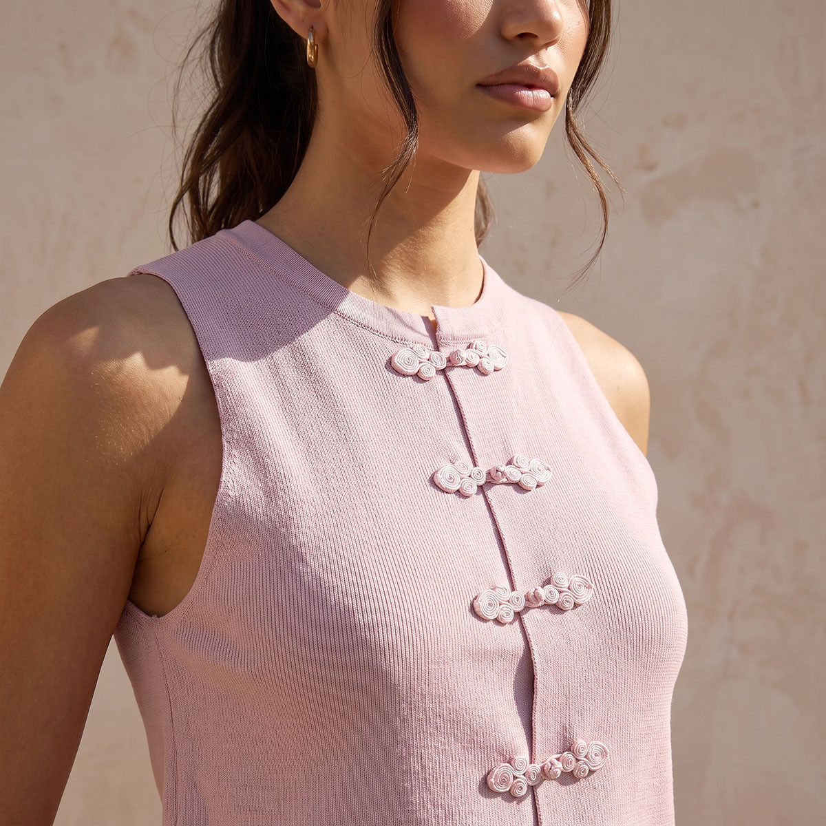 بلوزة بياقة ضيقة بارزة الملمس من سبلاش يوث-women-clothing-shirtsandblouses-blouses-image-5