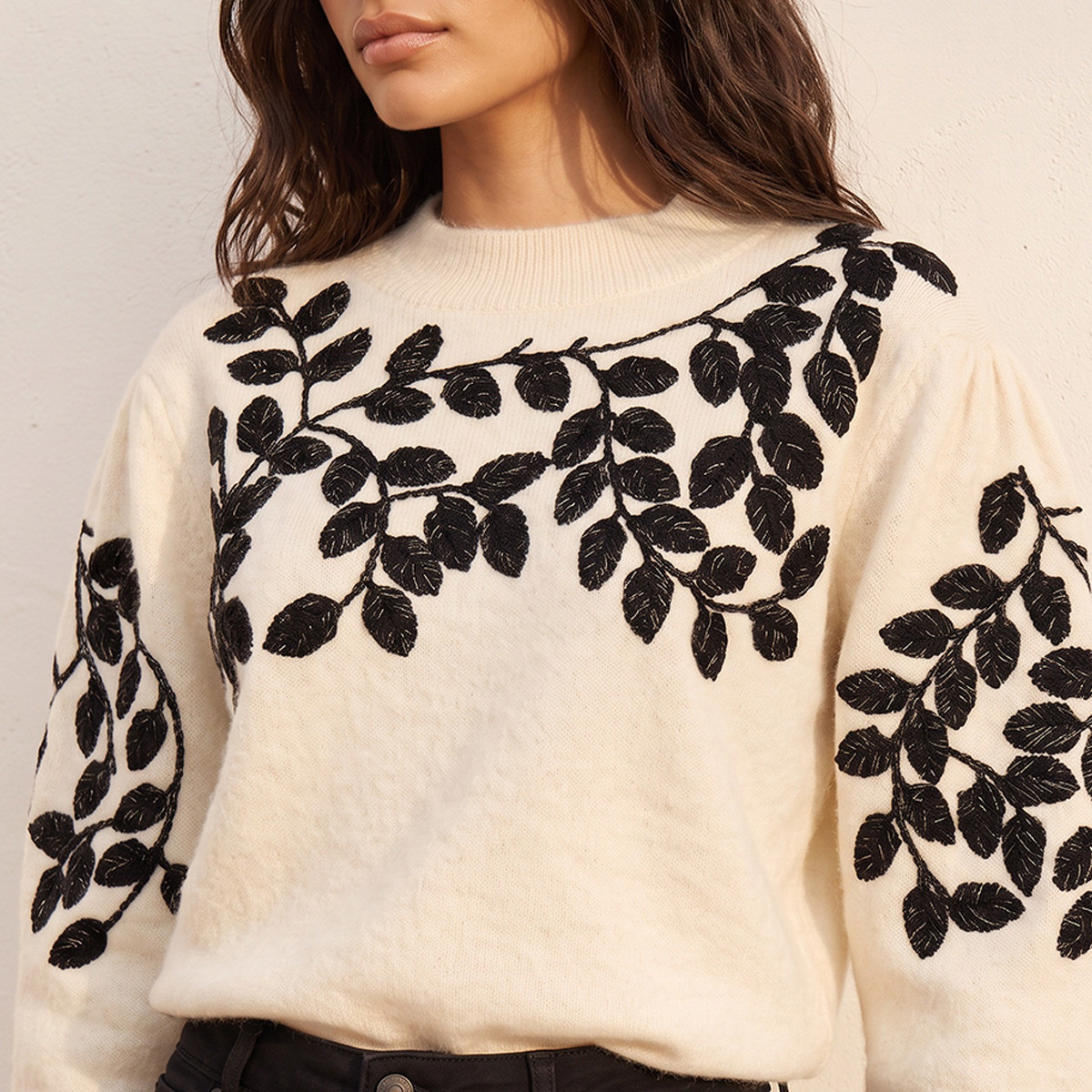 كنزة بتطريز من يوث من سبلاش-women-winterwear-cardigansandjumpers-jumpers-image-6