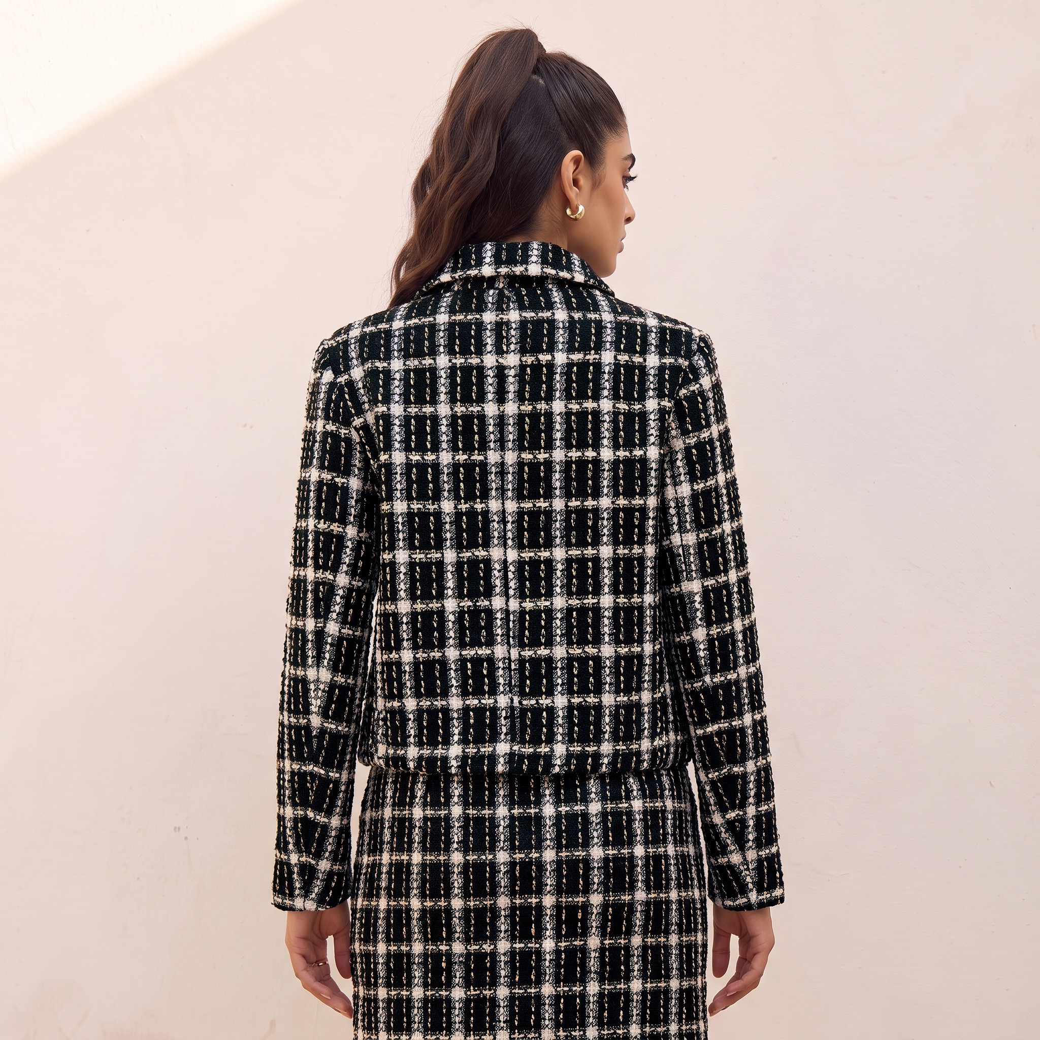 Splash Youth Tweed Crop Jacket with Checked Design-women-winterwear-coatsandjackets-jackets-image-4