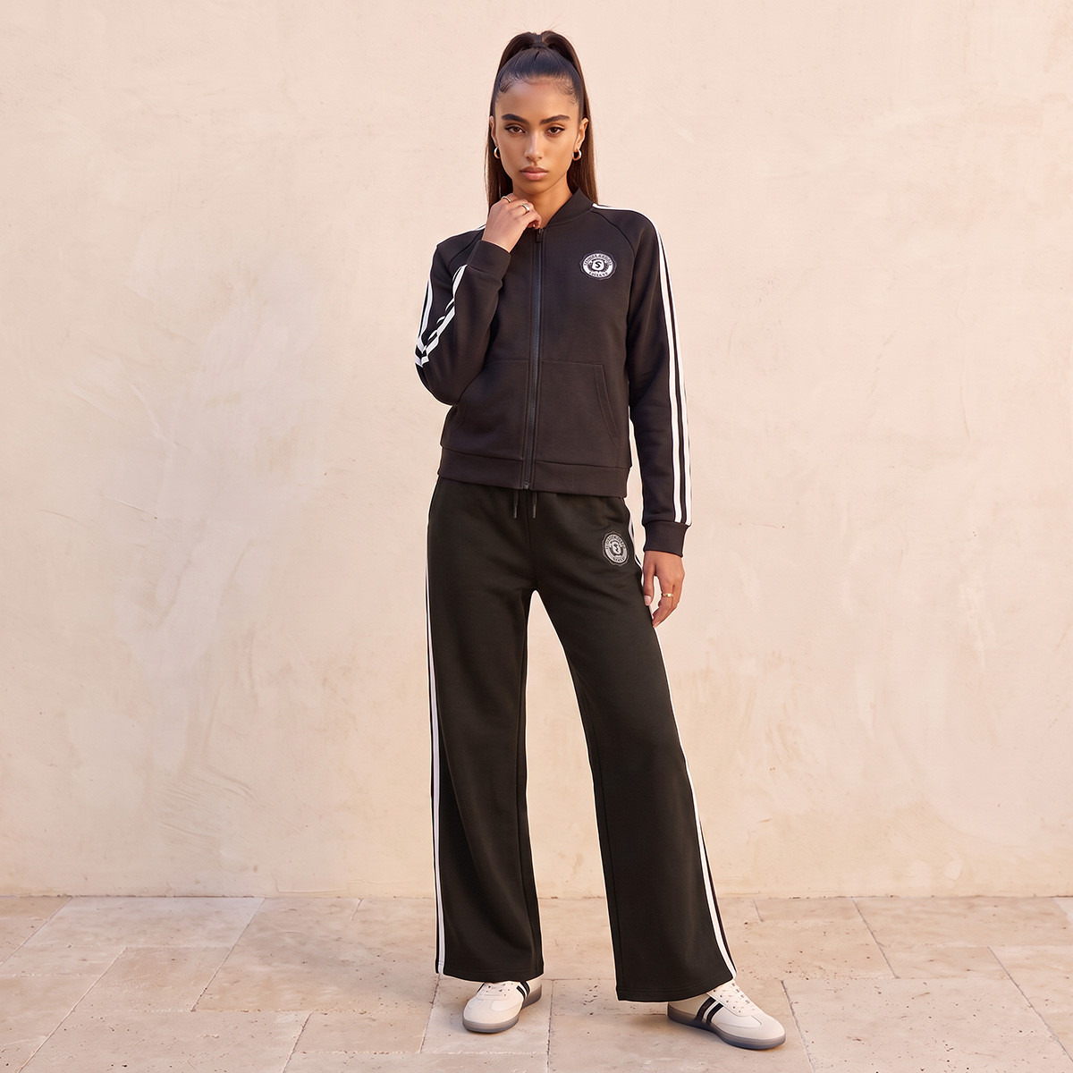 بنطلون رياضي بجيوب من يوث منسبلاش-women-clothing-bottoms-joggers-image-2