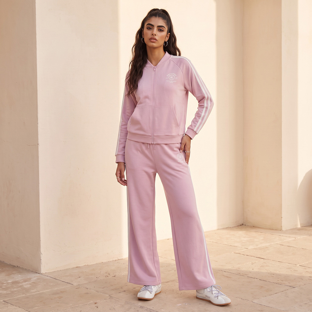 بنطلون رياضي بجيوب من يوث منسبلاش-women-clothing-bottoms-joggers-image-2
