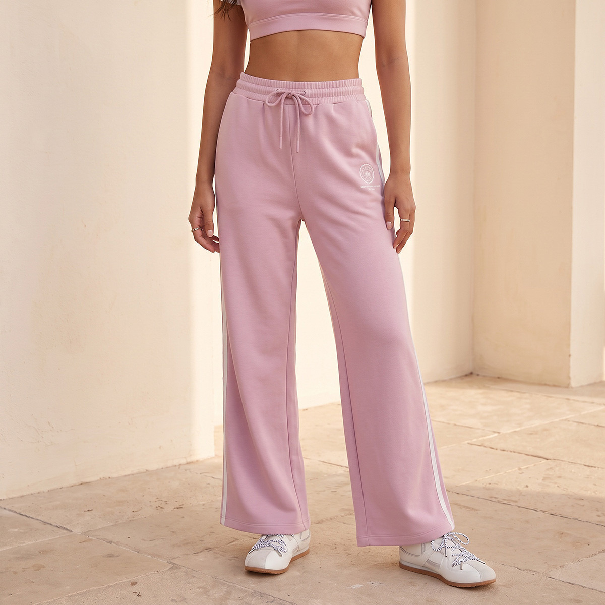 بنطلون رياضي بجيوب من يوث منسبلاش-women-clothing-bottoms-joggers-image-3