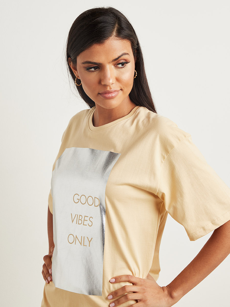 تيشيرت مطبوع بقصة واسعة-women-clothing-tshirts-image-4