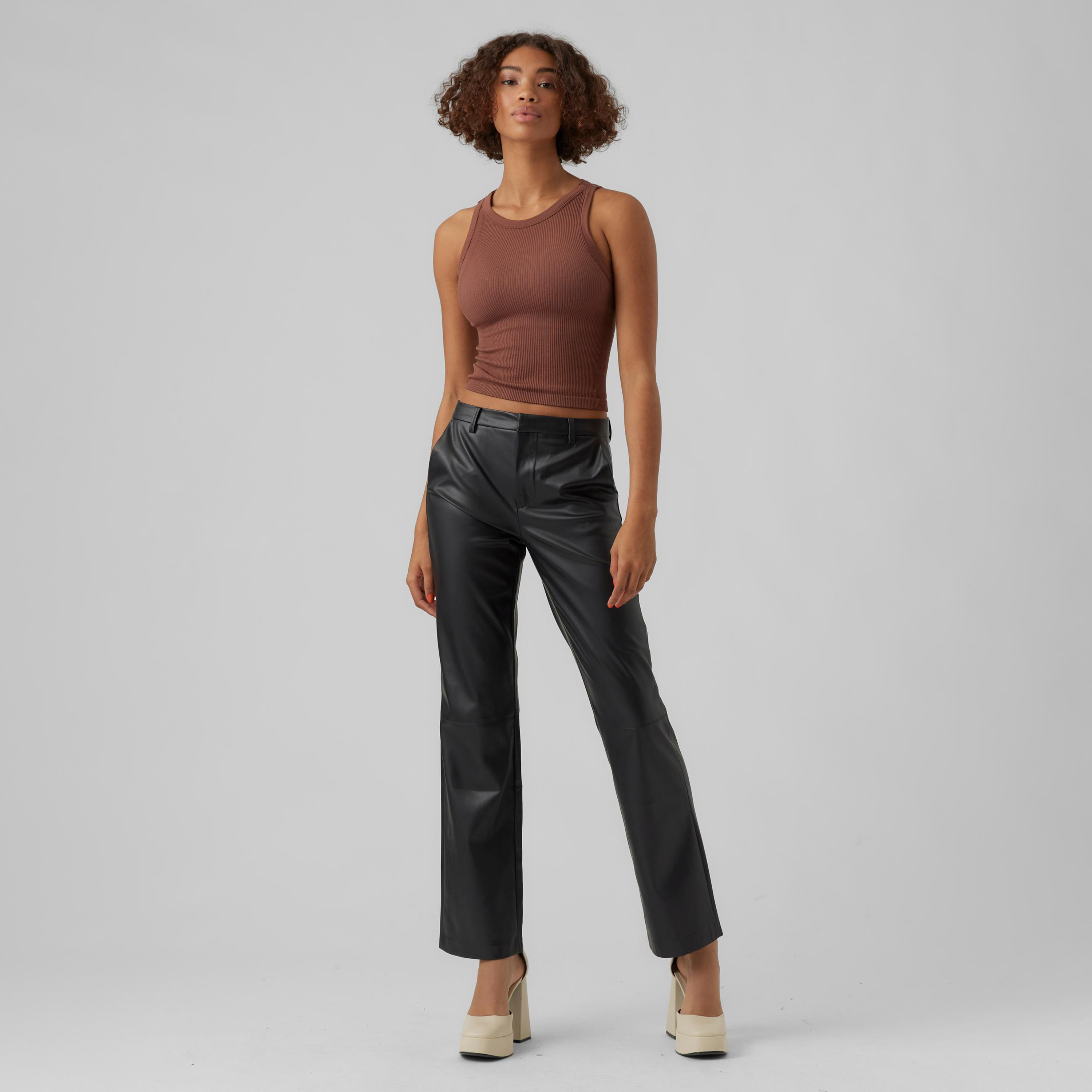 بنطلون من فيرو مودا سادة بمتوسط الخصر-cpwomen-clothing-bottoms-pantsandchinos-image-2