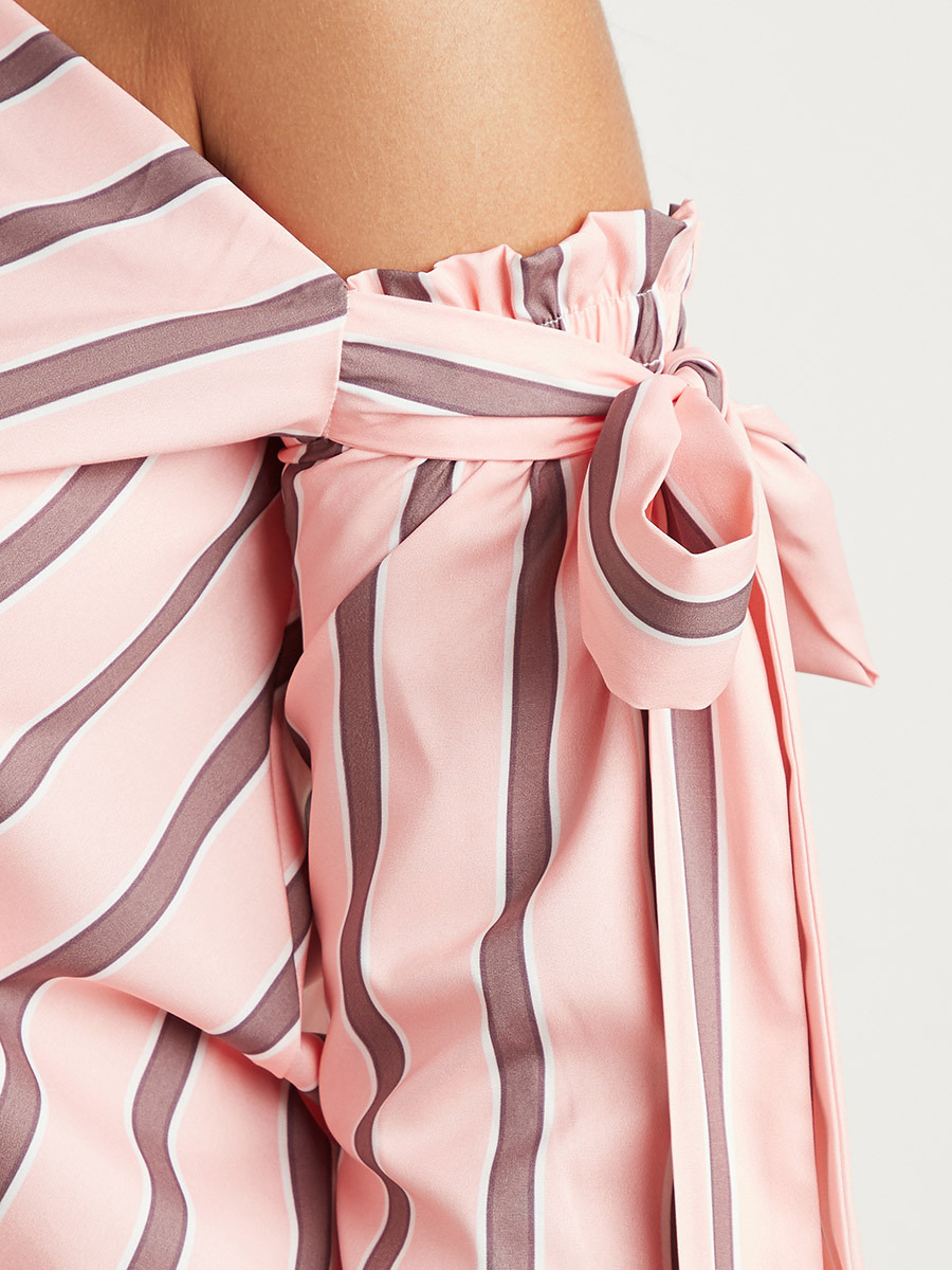 بلوزة مخططة بأكمام طويلة وكتف مكشوف من ستايلي-women-clothing-shirtsandblouses-blouses-image-4