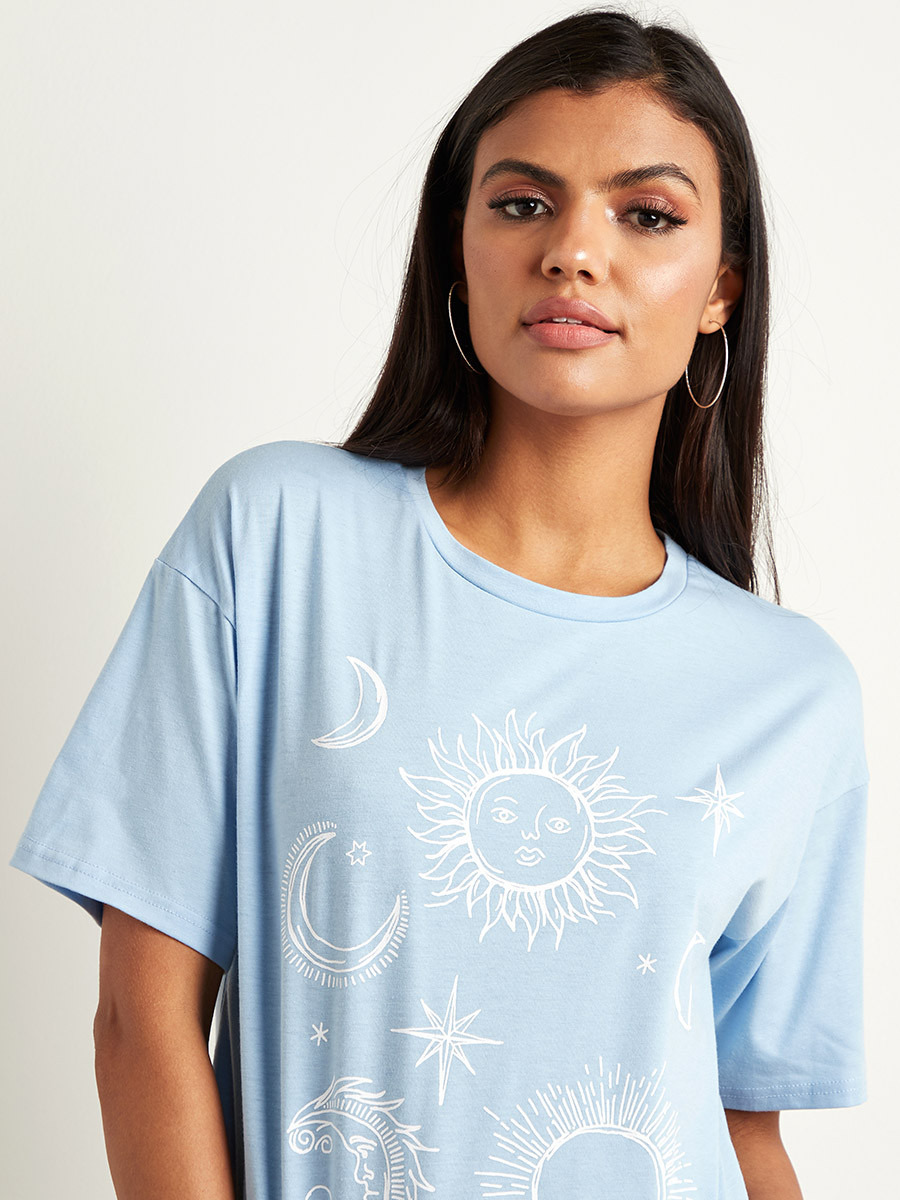 Styli Moon and Stars Graphic Printed Oversized Fit T-shirt-women-clothing-tshirts-image-3