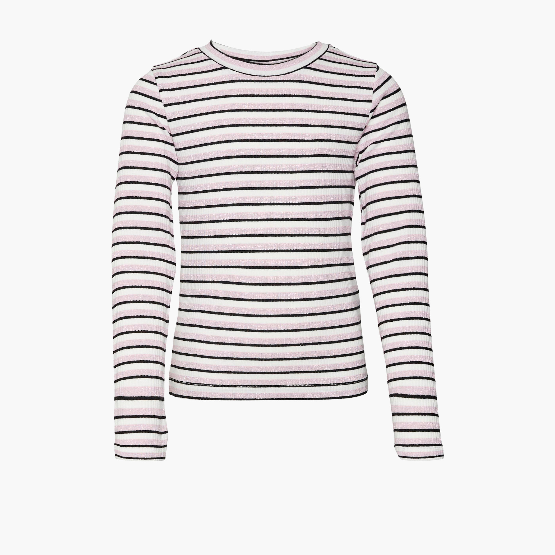 White and black store striped t shirt