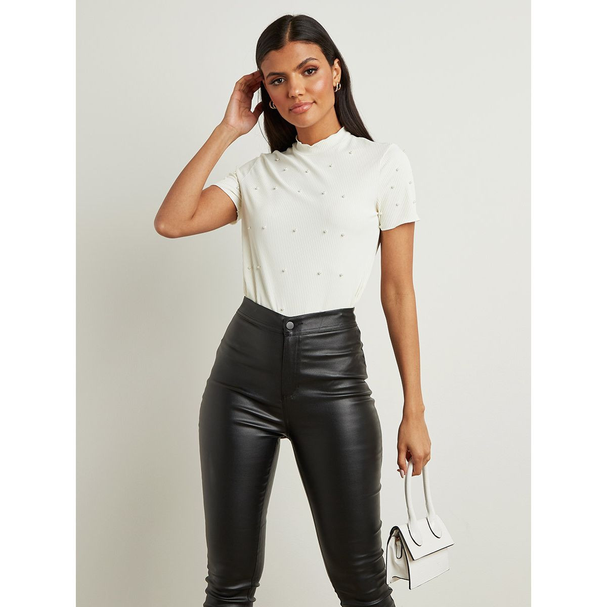 تيشيرت مضلع بأكمام قصيرة من ستايلي-women-clothing-tshirts-image-1