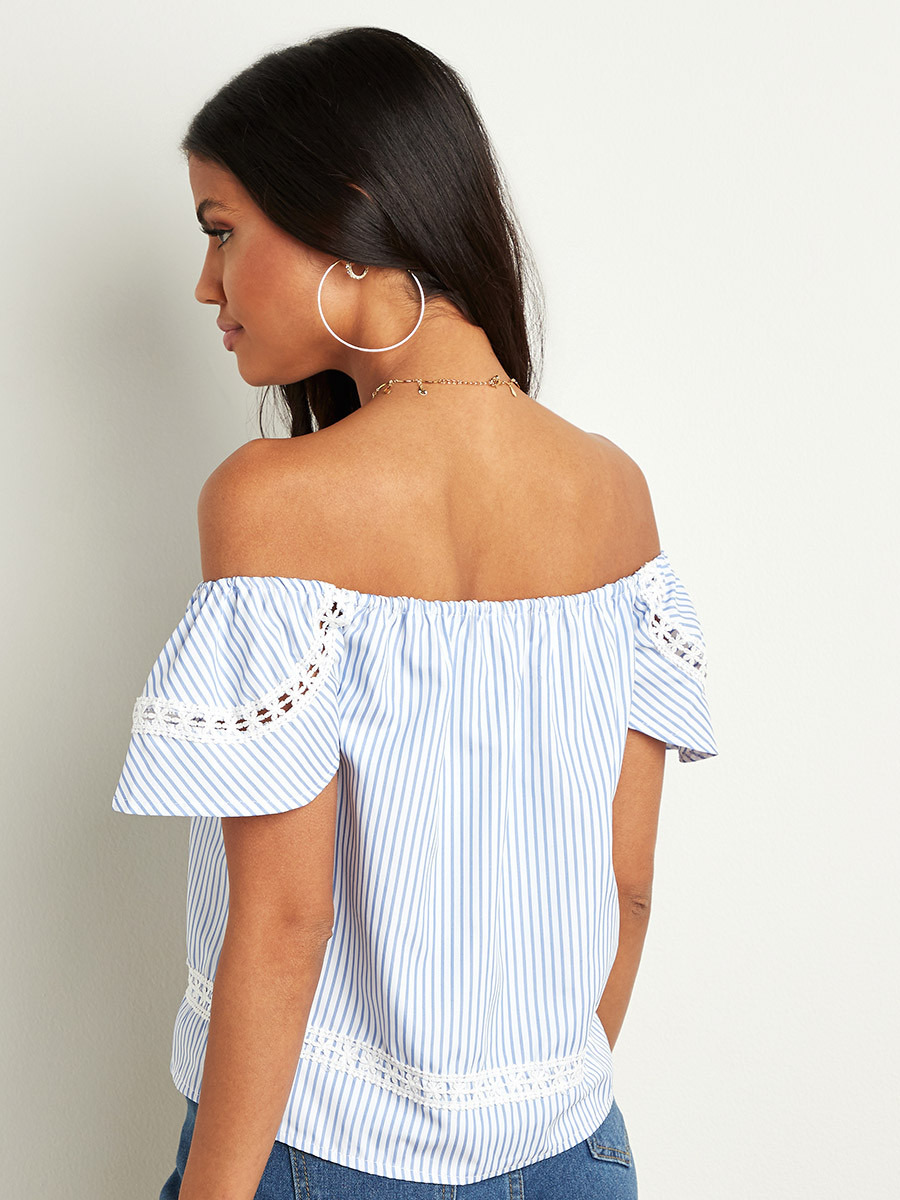 بلوزة بأكتاف مكشوفة وتفاصيل مطرزة من ستايلي-women-clothing-shirtsandblouses-blouses-image-4