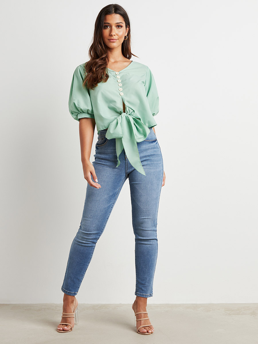 بلوزة بأزرار أمامية وأكمام منفوخة من ستايلي-women-clothing-shirtsandblouses-blouses-image-2