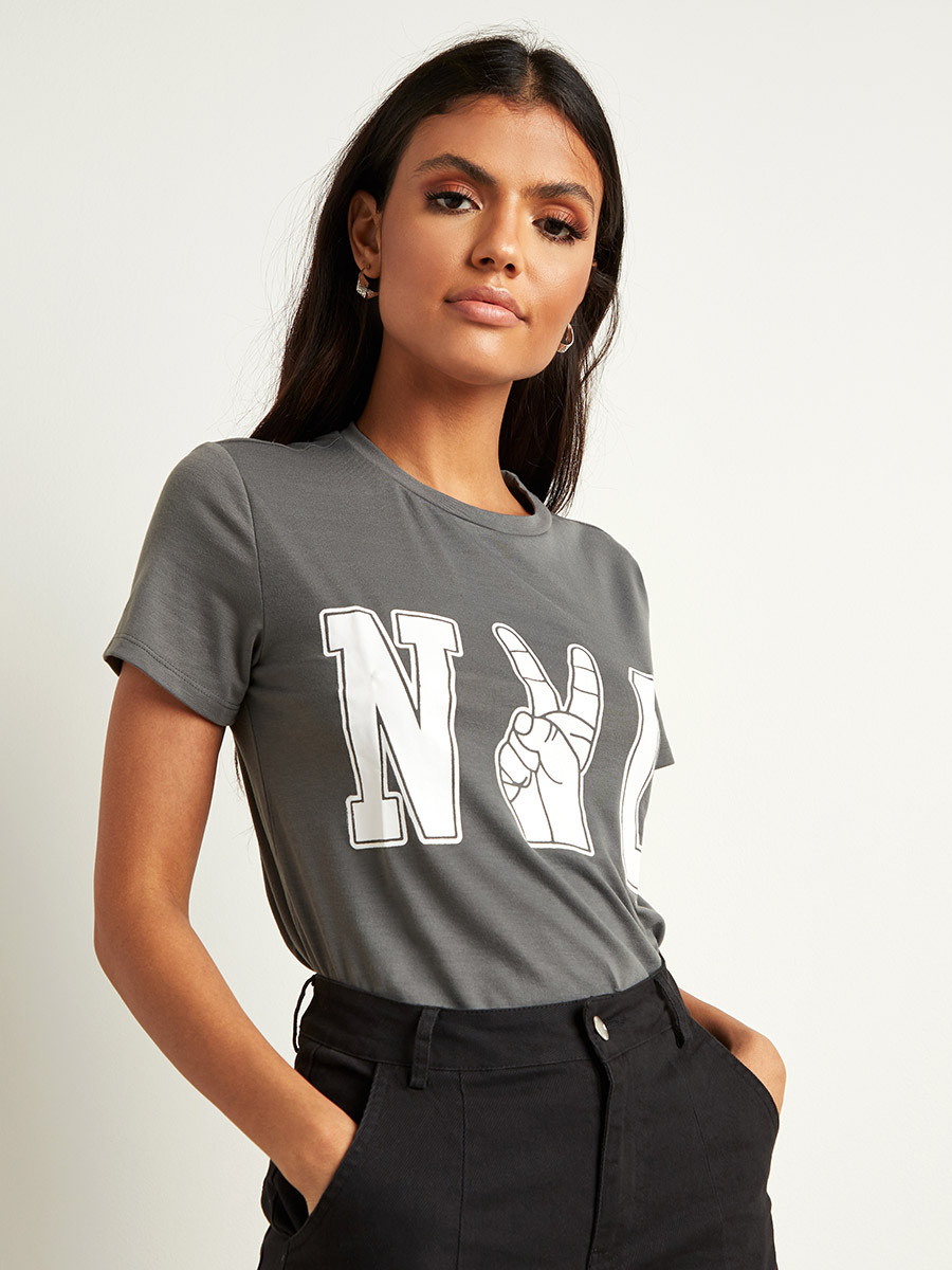 تيشيرت مطبوع بأكمام قصيرة من ستايلي-women-clothing-tshirts-image-1