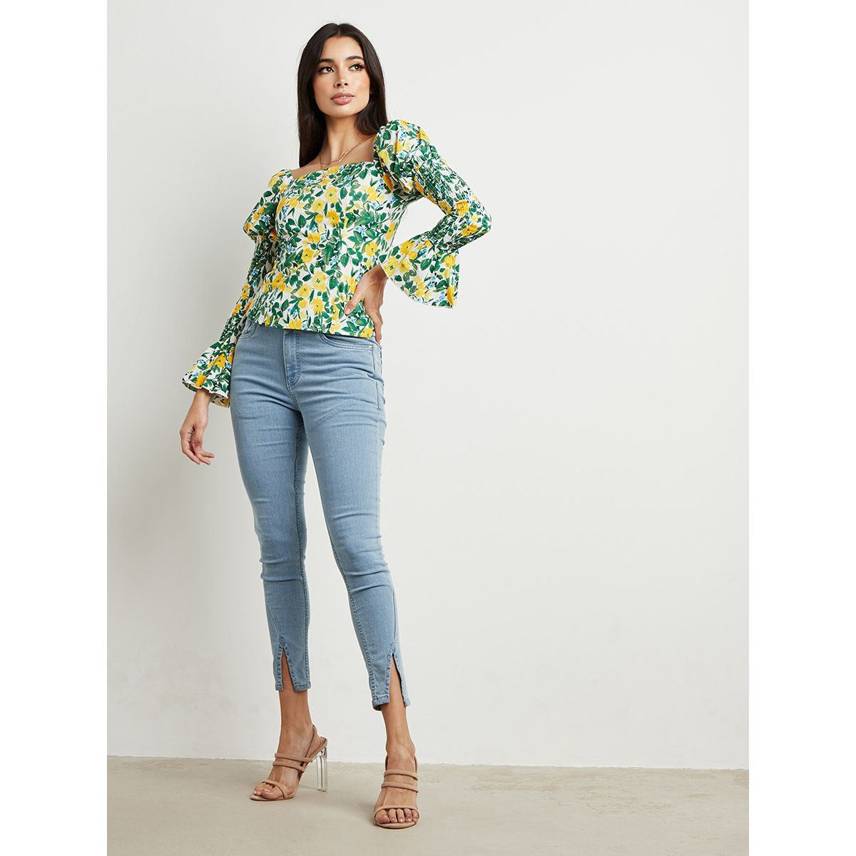 بلوزة مطبوعة بتفاصيل مزمومة من ستايلي-women-clothing-shirtsandblouses-blouses-image-2