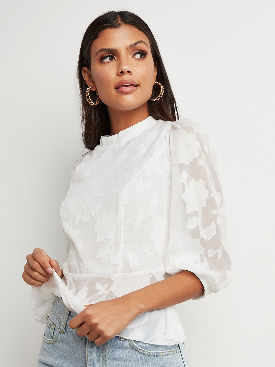 بلوزة منفوخة بتفاصيل دانتيل من ستايلي-women-clothing-shirtsandblouses-blouses-image-1