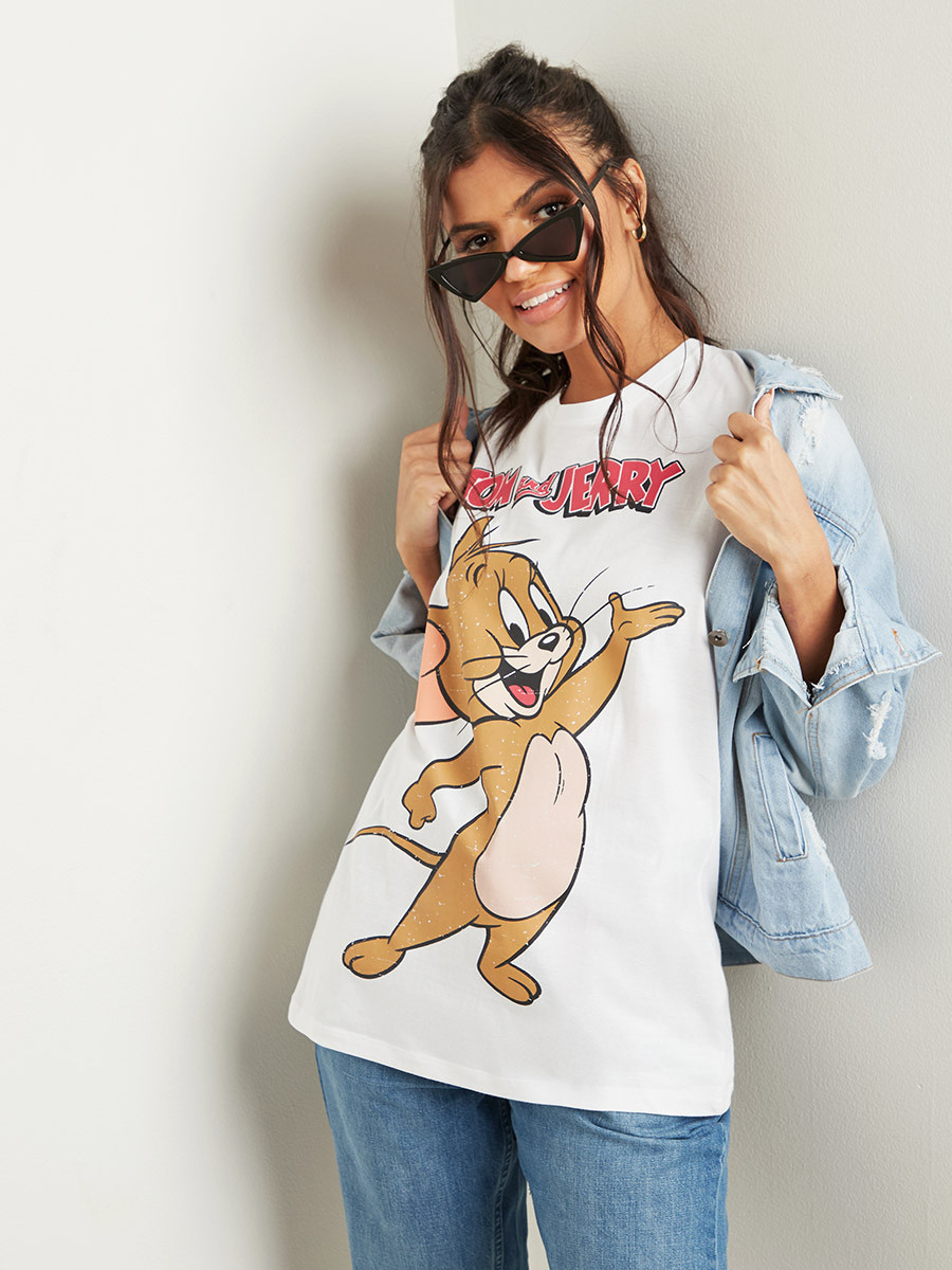 تيشيرت مطبوع بقصة واسعة-women-clothing-tshirts-image-1