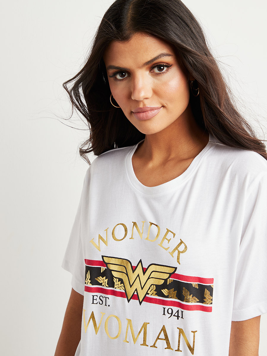 تيشيرت مطبوع بقصة طويلة-women-clothing-tshirts-image-3