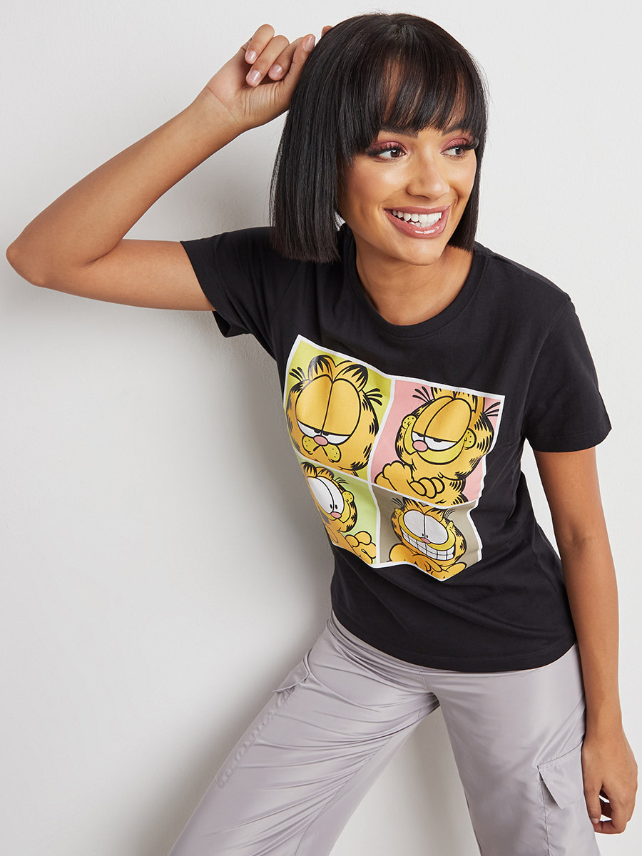 تيشيرت مطبوع بقصة واسعة-women-clothing-tshirts-image-1