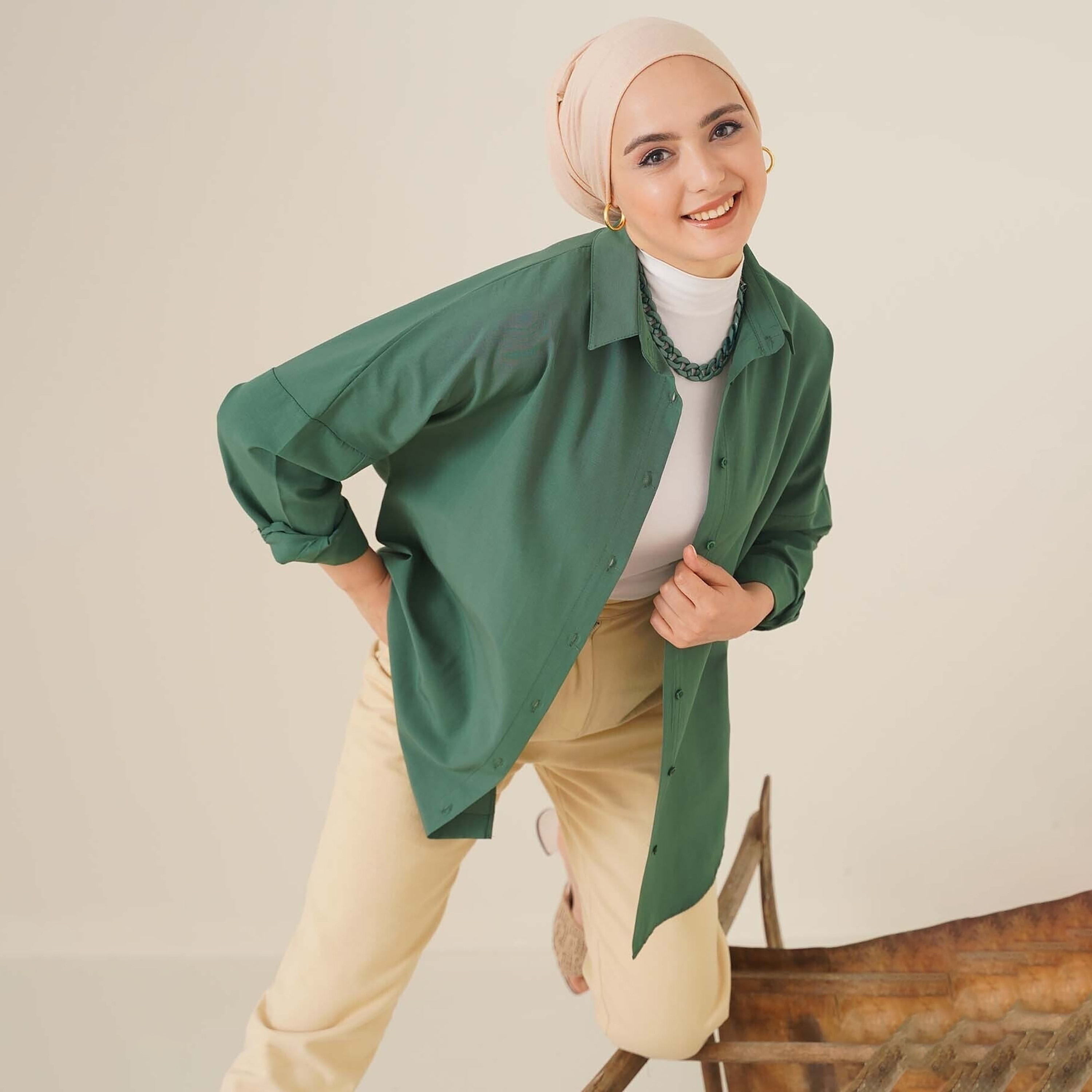 قميص نسائي بياقة مع حجاب من بيجدارت-women-clothing-shirtsandblouses-shirts-image-28