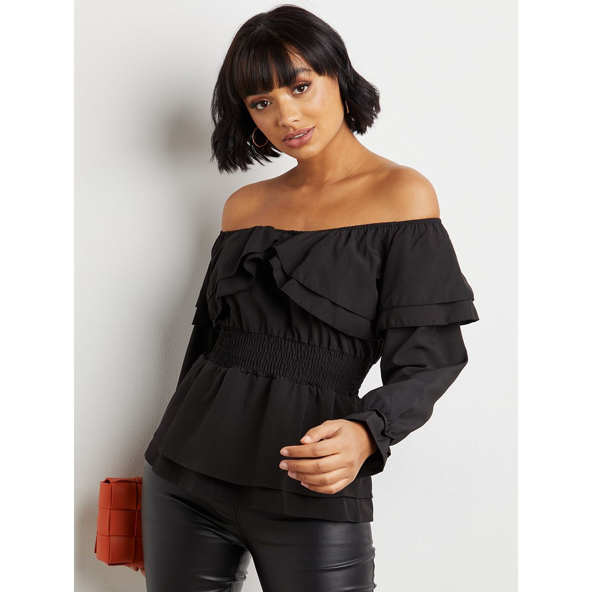 بلوزة بأكتاف مكشوفة وتفاصيل كشكش من ستايلي-women-clothing-shirtsandblouses-blouses-image-1