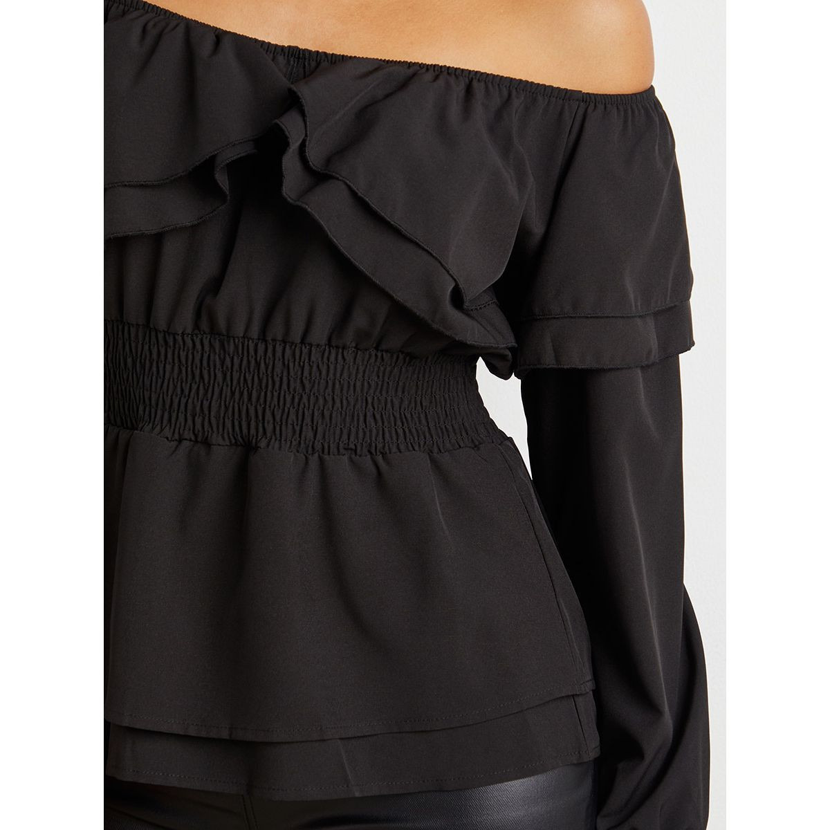 بلوزة بأكتاف مكشوفة وتفاصيل كشكش من ستايلي-women-clothing-shirtsandblouses-blouses-image-5