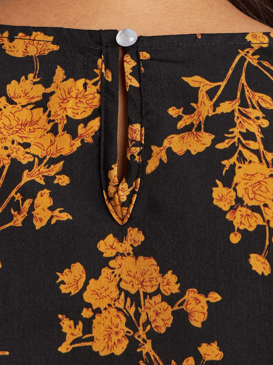 Styli Floral Printed Puff Sleeves Crop Top-women-clothing-shirtsandblouses-blouses-image-4