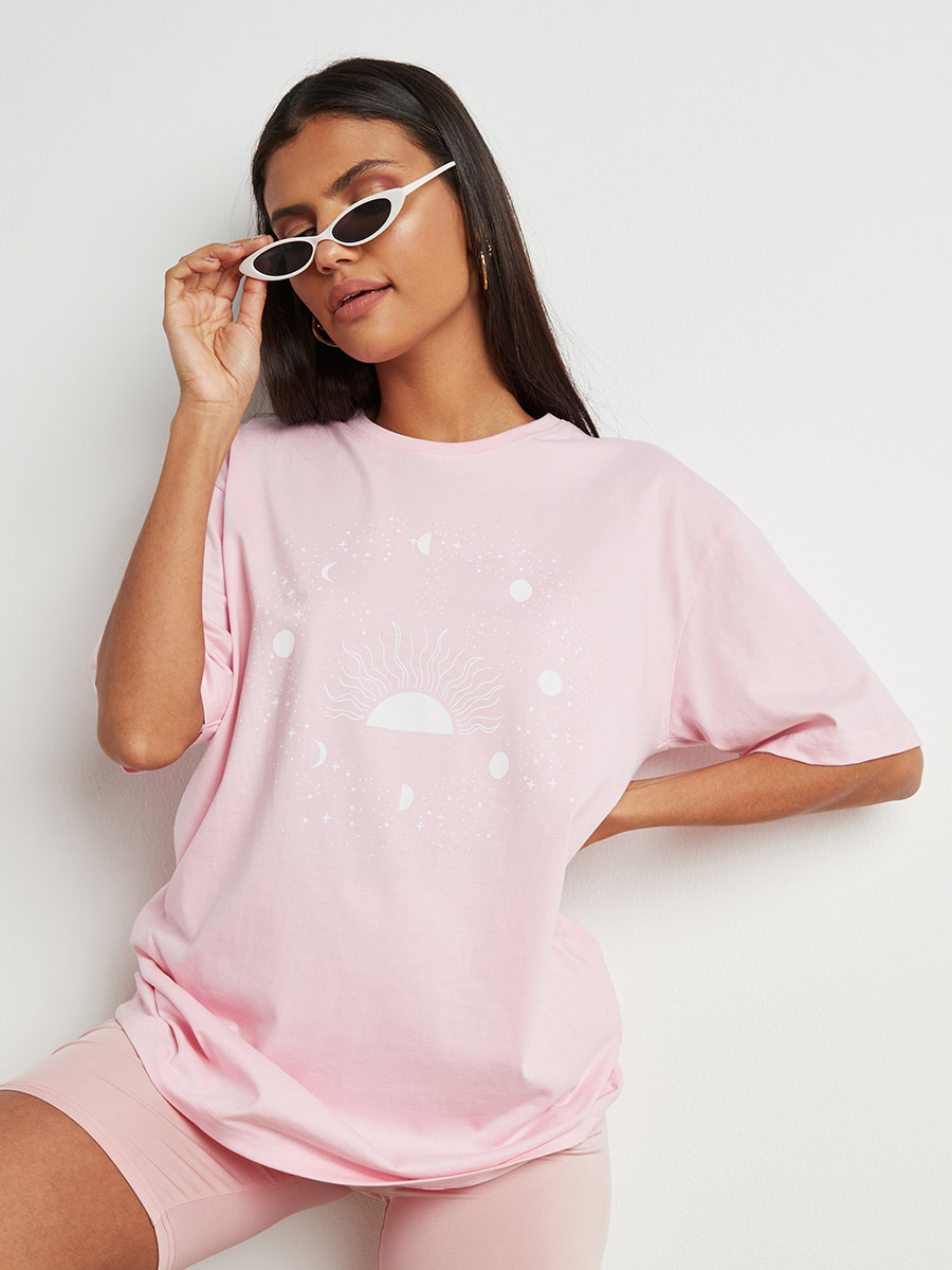 تيشيرت مطبوع بقصة واسعة-women-clothing-tshirts-image-1