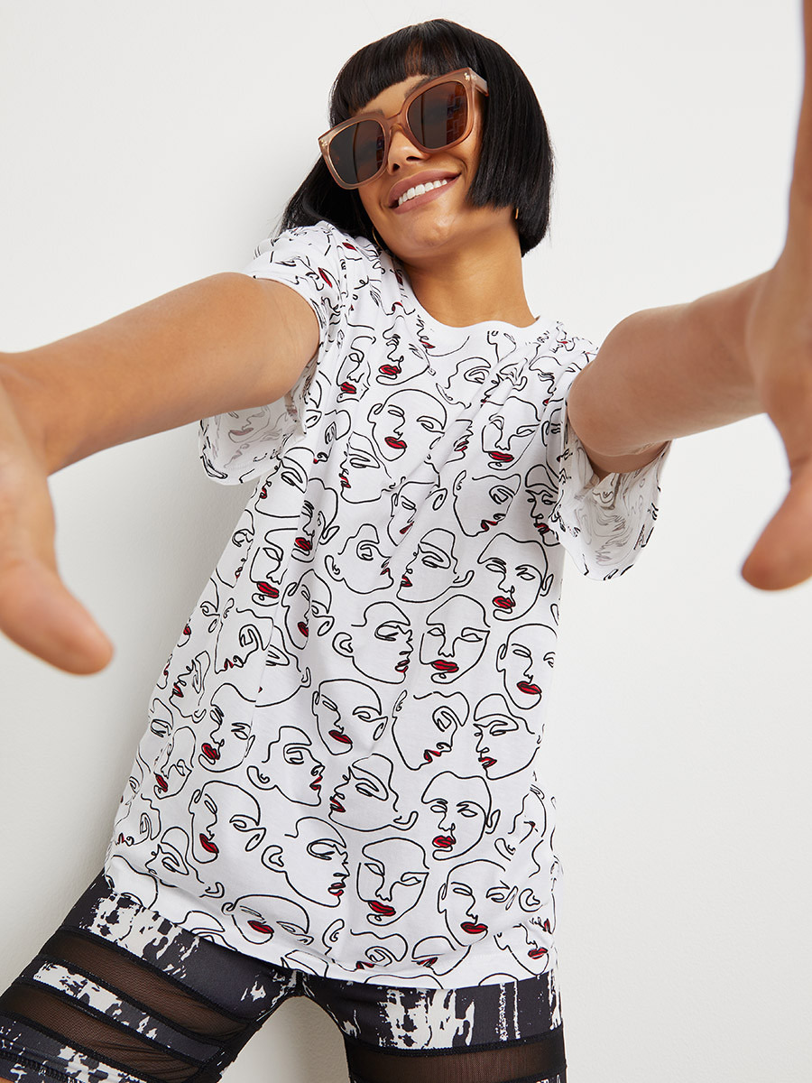 تيشيرت مطبوع بقصة واسعة من ستايلي-women-clothing-tshirts-image-1