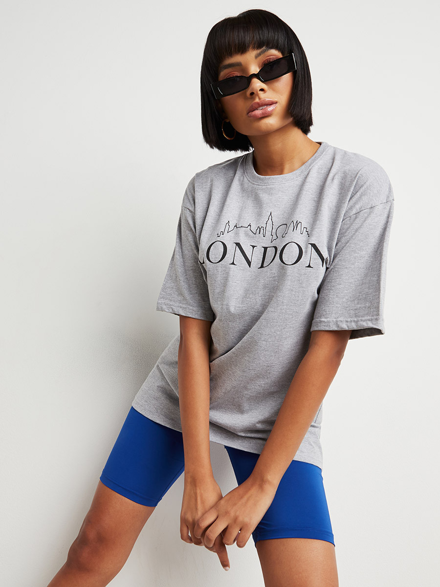 تيشيرت مطبوع بقصة واسعة-women-clothing-tshirts-image-1
